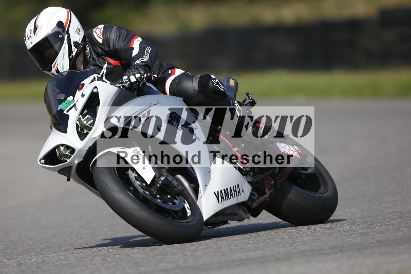 /Archiv-2023/63 17.08.2023 TZ Motosport ADR/Gruppe gruen/77